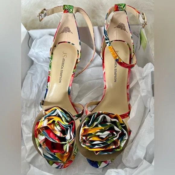 Jessica Simpson Women’s Taiga Floral Heeled Sandals - Picture 2 of 7